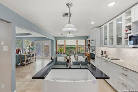 3118 Wroxton Road San Antonio TX 78217