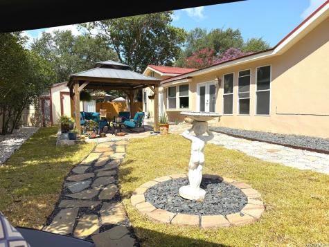 3118 Wroxton Road San Antonio TX 78217