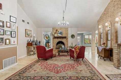 3118 Wroxton Road San Antonio TX 78217