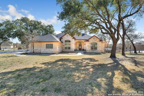 228 Rosewood Drive La Vernia TX 78121