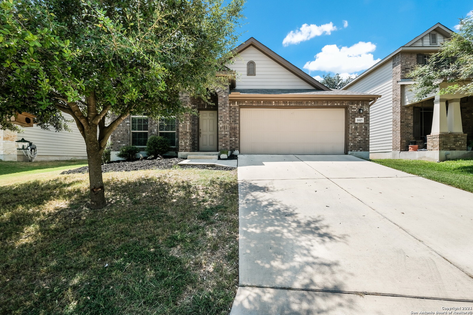 1015 Horn Run San Antonio TX 78245