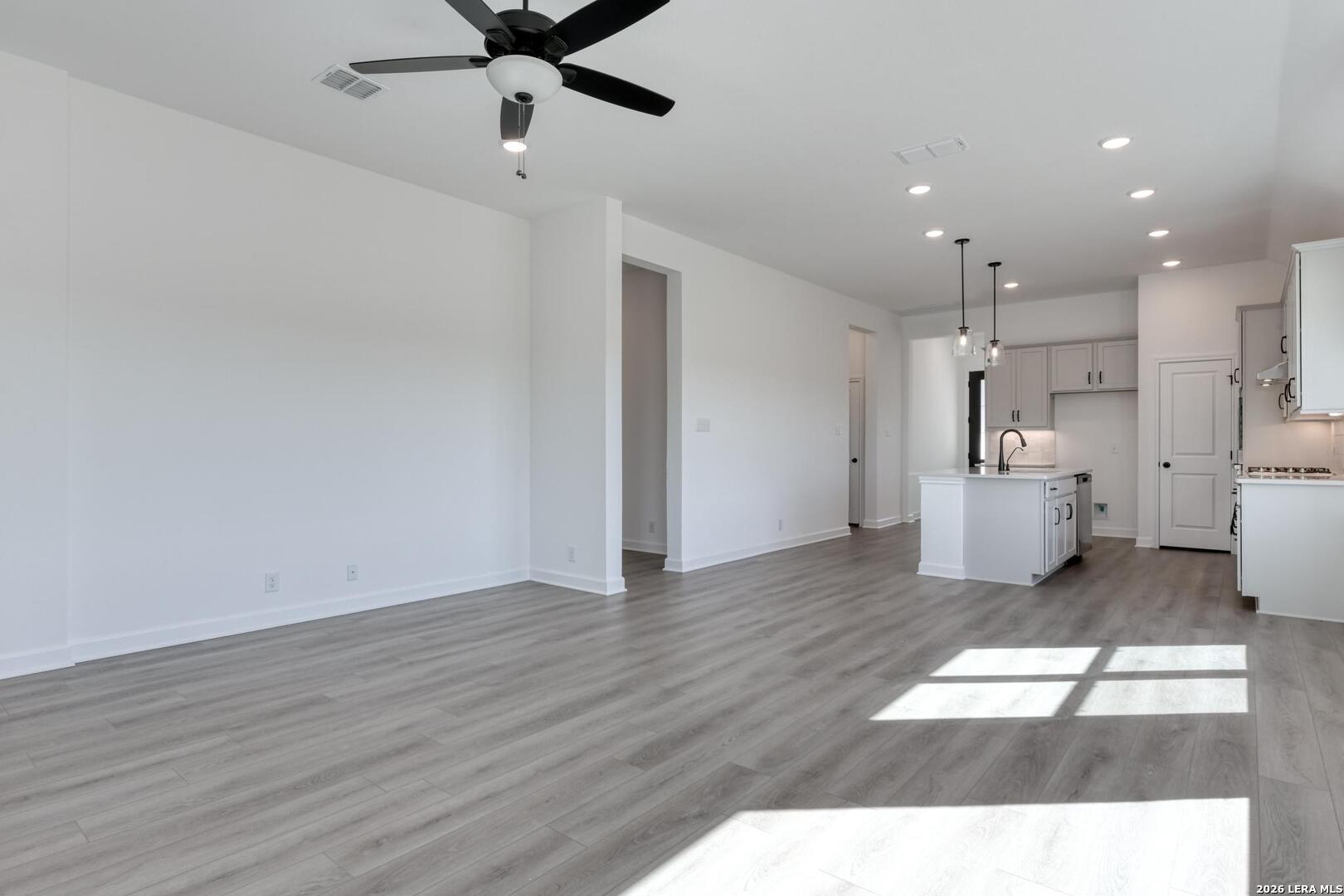 1243 Higgins Cove San Antonio TX 78245