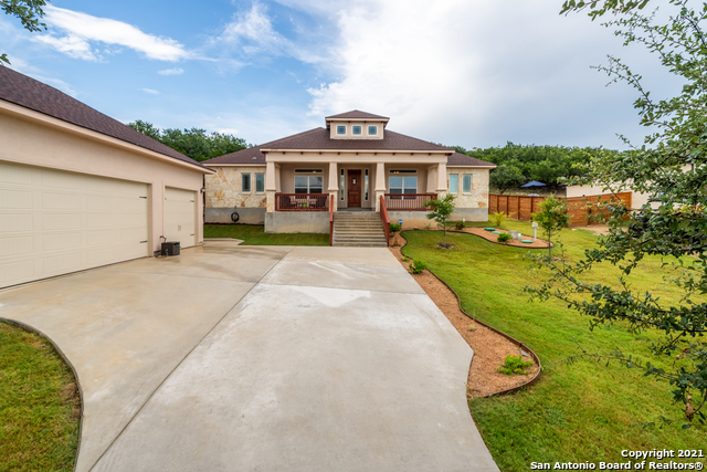 25730 Green River Drive San Antonio TX 78260
