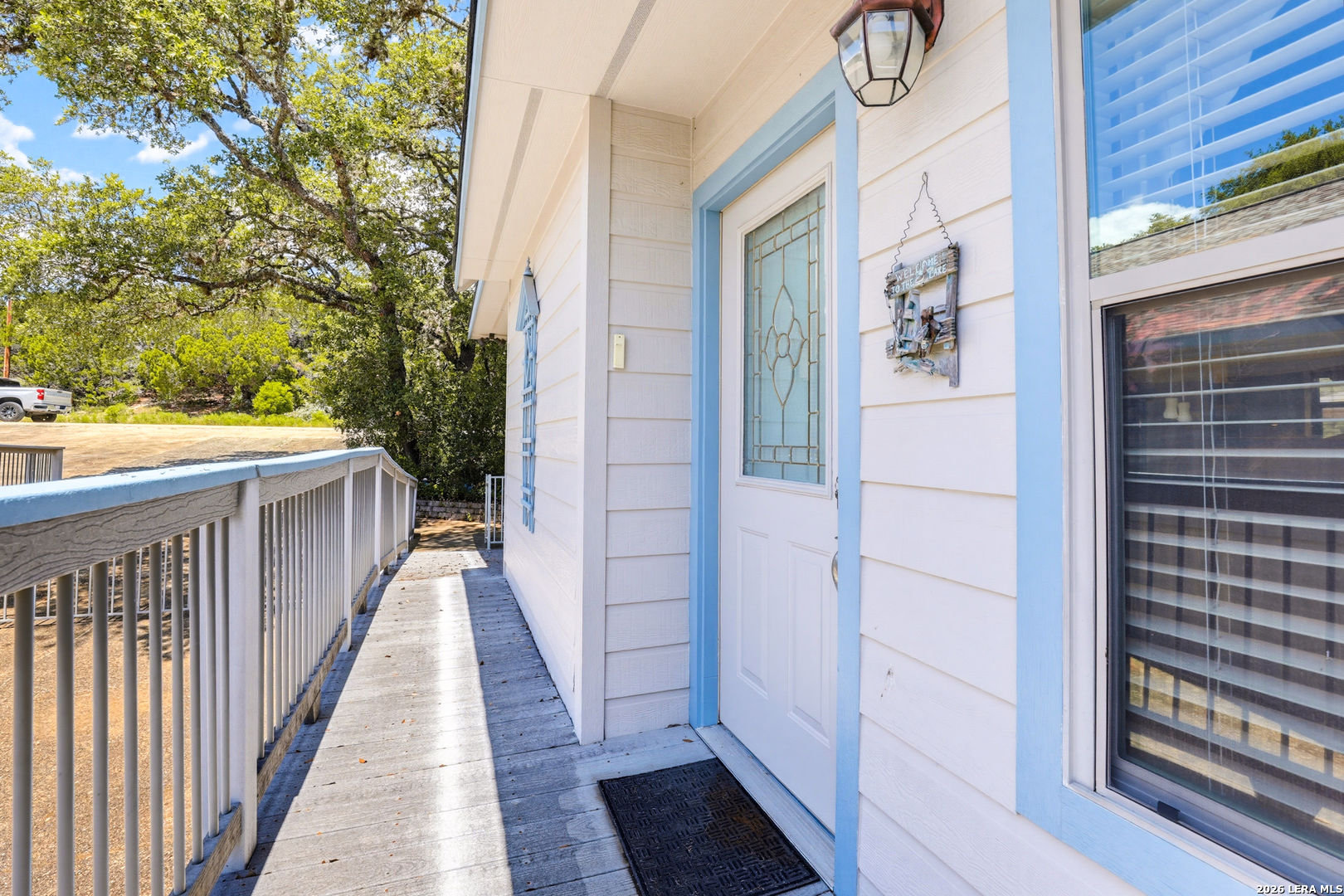 932 Pebble Beach Road Lakehills TX 78063