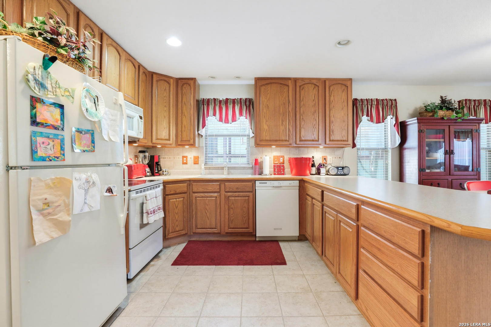 932 Pebble Beach Road Lakehills TX 78063