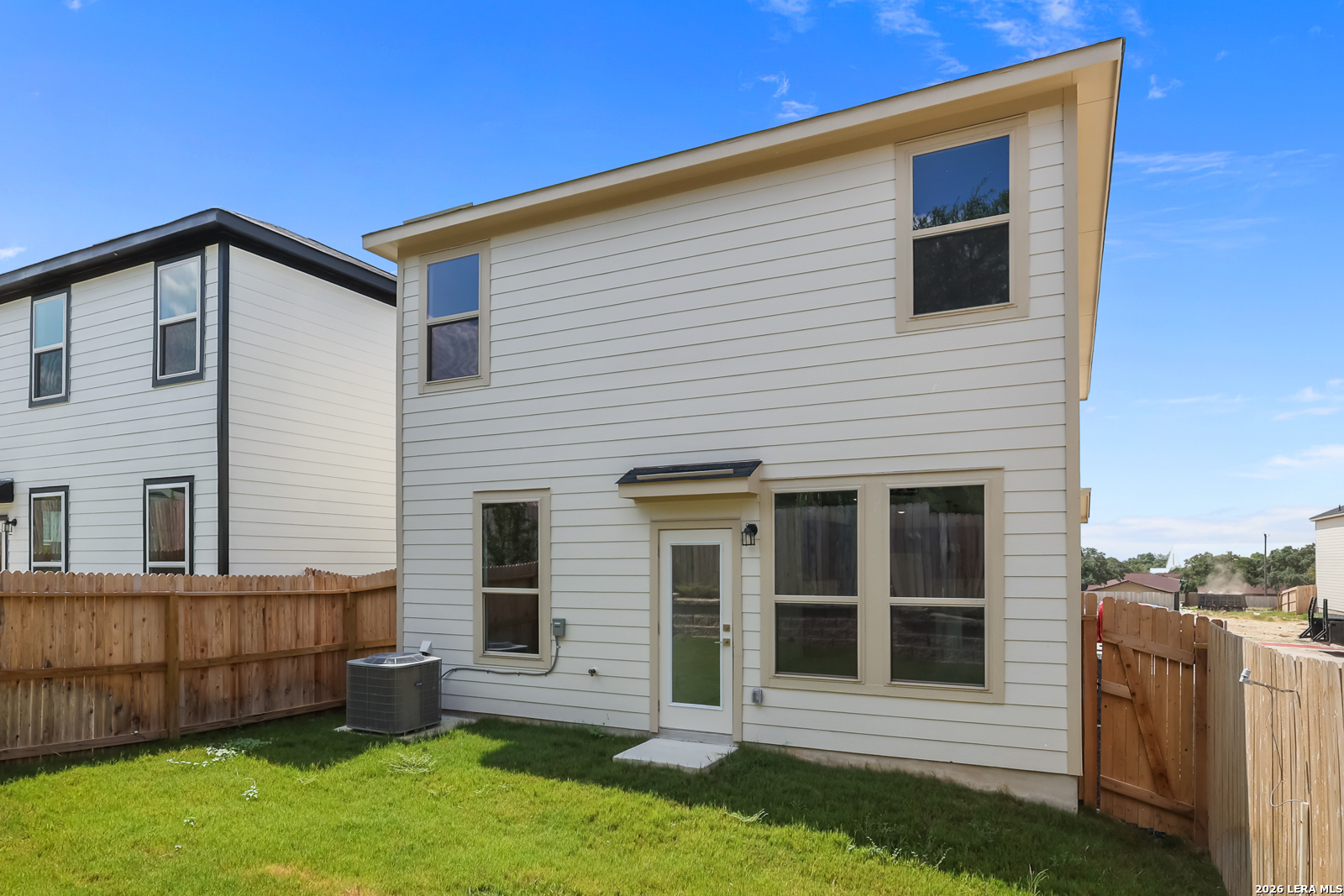1018 West 1604 North San Antonio TX 78251
