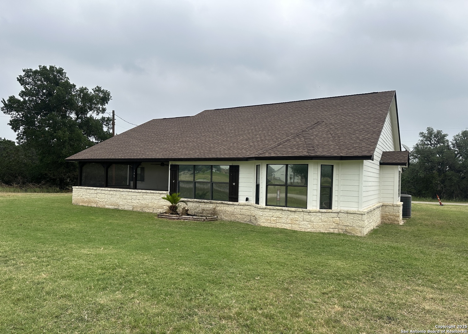 185 Quail Valley Drive Bandera TX 78003