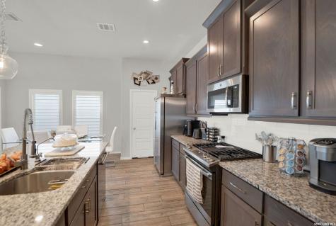 14618 Hallows San Antonio TX 78254