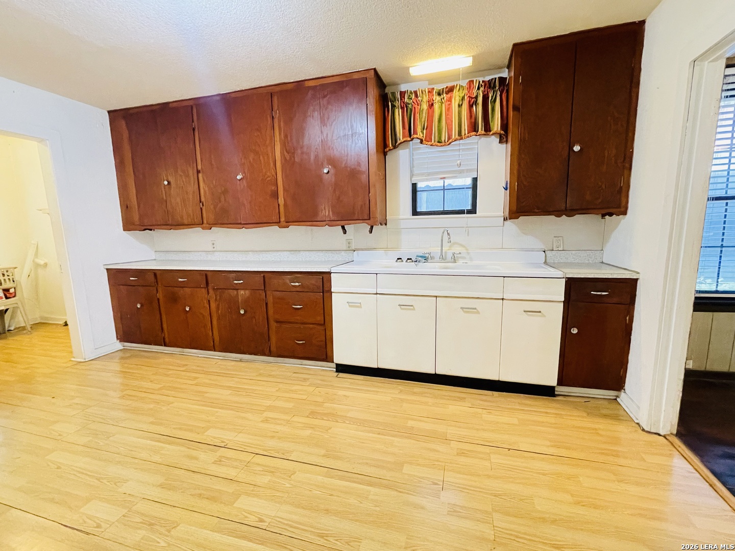 218 Barrett Avenue San Antonio TX 78214