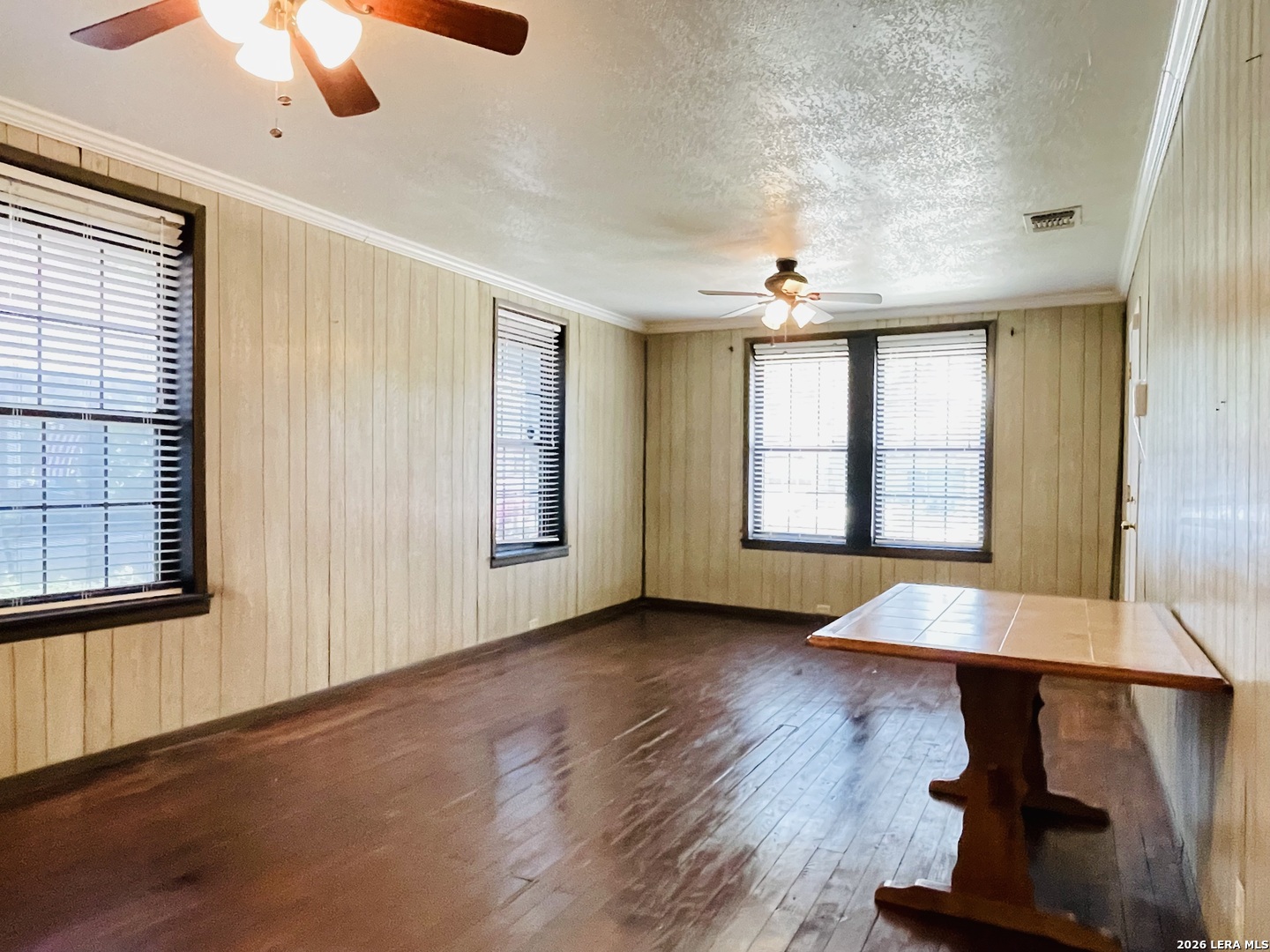 218 Barrett Avenue San Antonio TX 78214