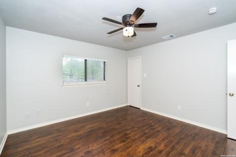 15503 Walnut Creek Drive San Antonio TX 78247