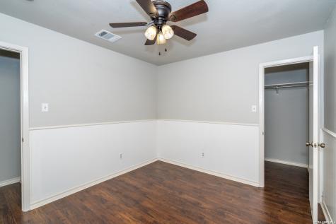 15503 Walnut Creek Drive San Antonio TX 78247
