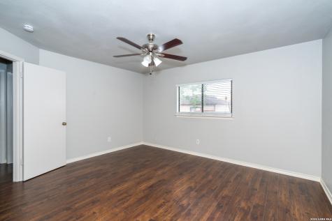 15503 Walnut Creek Drive San Antonio TX 78247