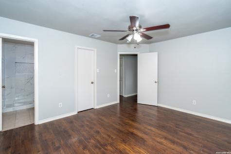 15503 Walnut Creek Drive San Antonio TX 78247