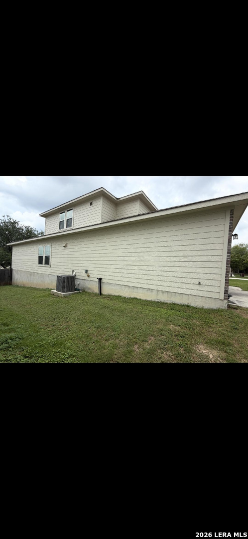 1906 Golden Maple San Antonio TX 78245