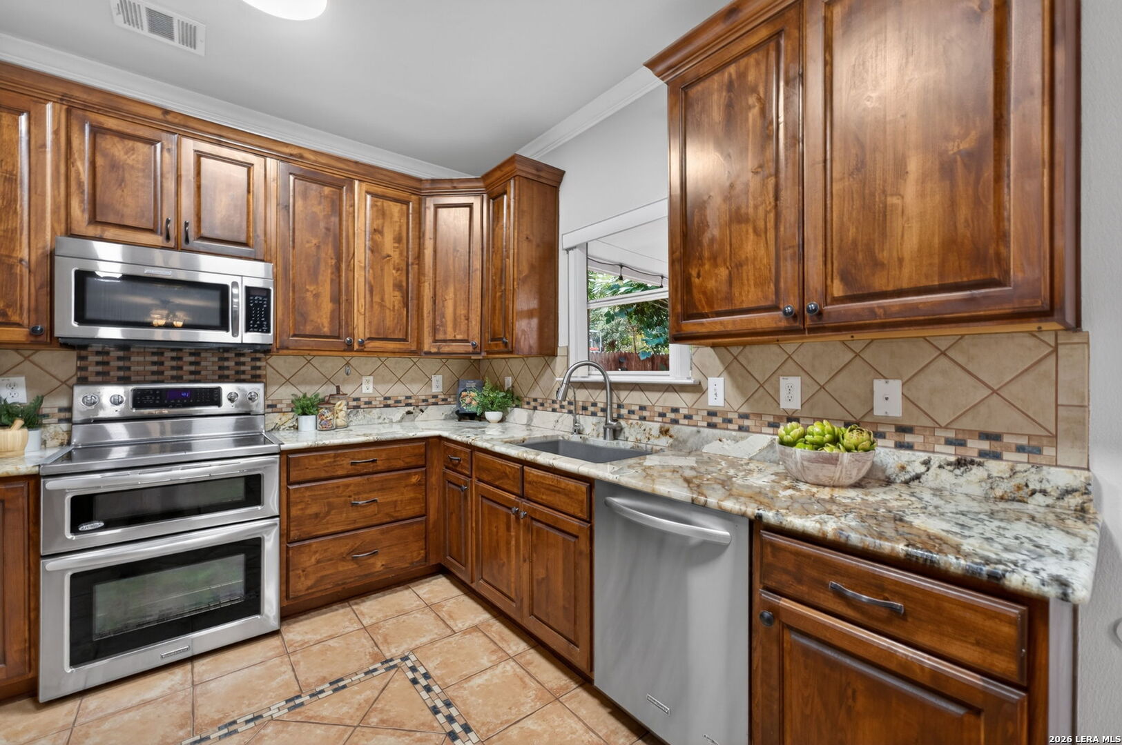 4626 Tanner Peak San Antonio TX 78247