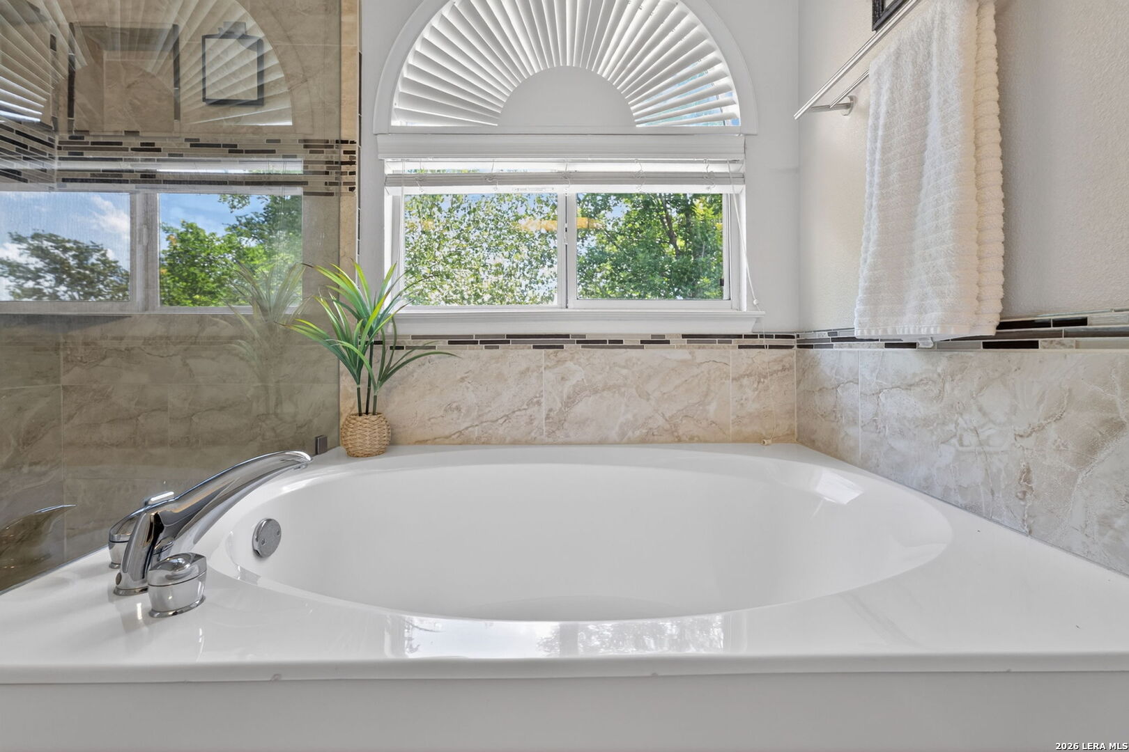 4626 Tanner Peak San Antonio TX 78247