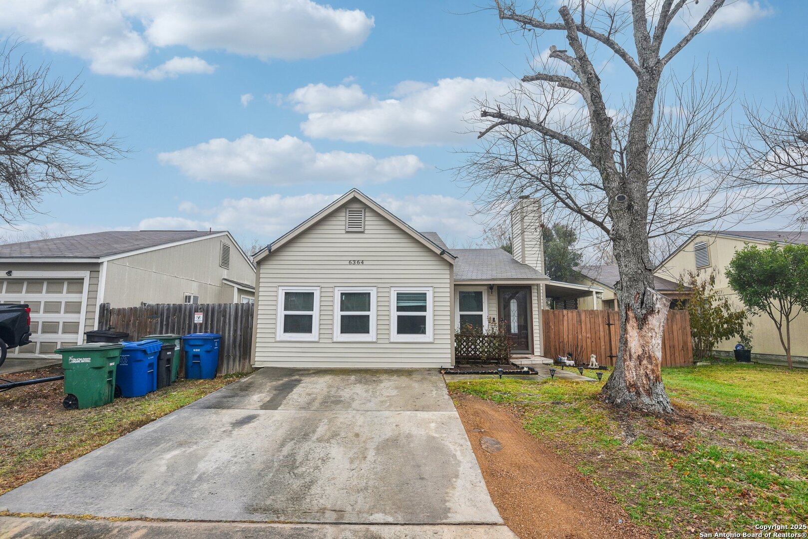 6364 Village Club San Antonio TX 78250