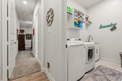 1121 Orange Blossom New Braunfels TX 78132