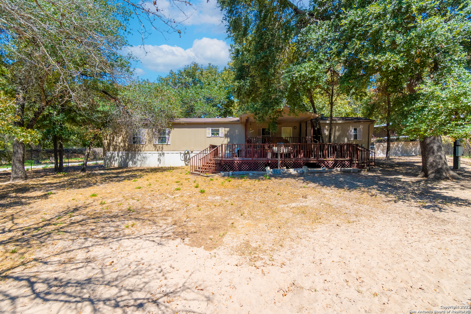3711 New Mathis Road Elmendorf TX 78112