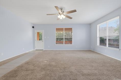 15107 S Wingheart San Antonio TX 78253