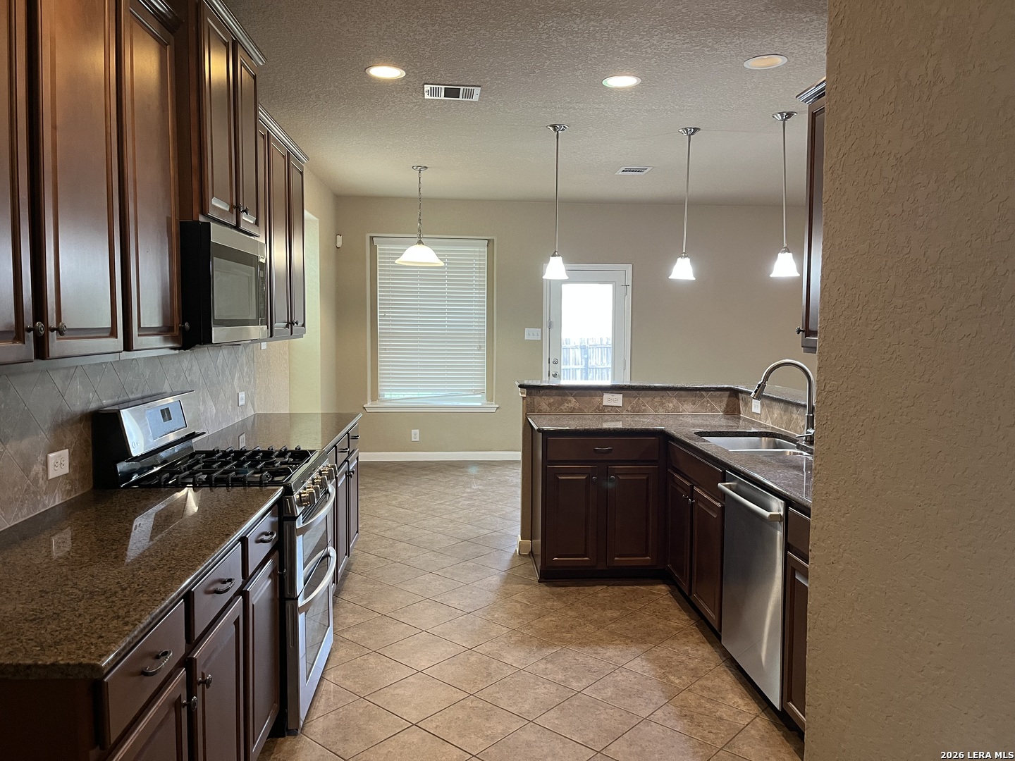 212 Oak Creek Way New Braunfels TX 78130