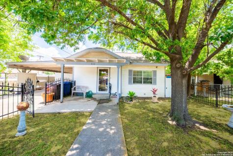112 Barrett Place San Antonio TX 78225
