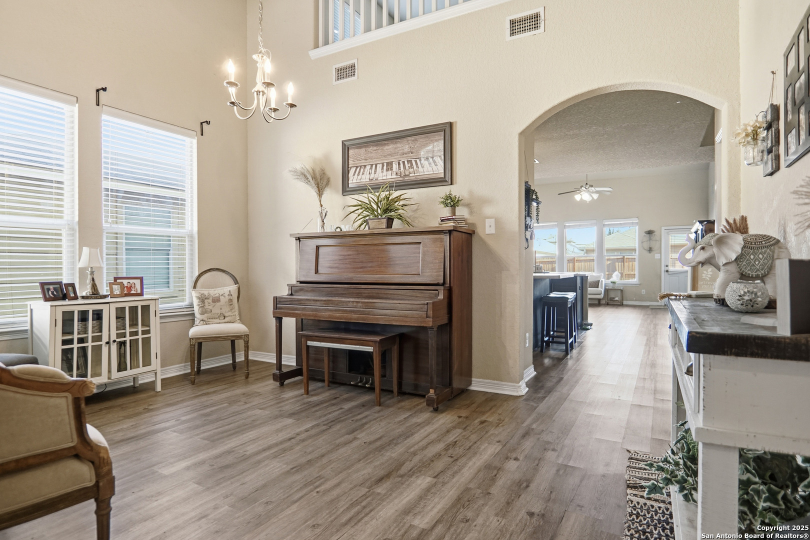 11935 Curtis San Antonio TX 78254