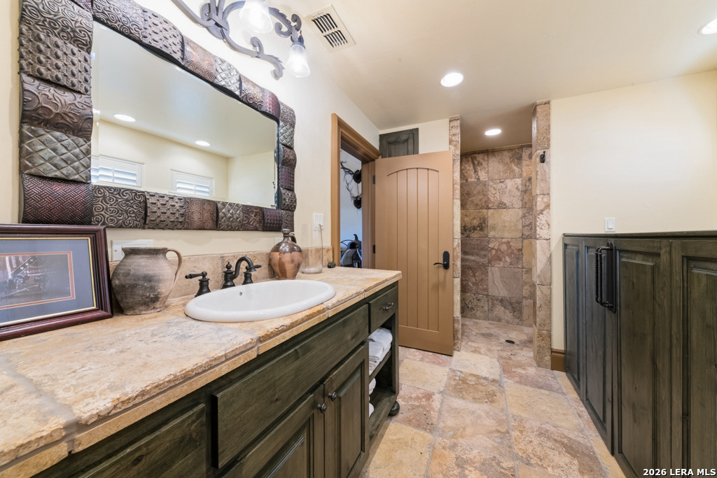 277 Majestic Ridge Comfort TX 78013