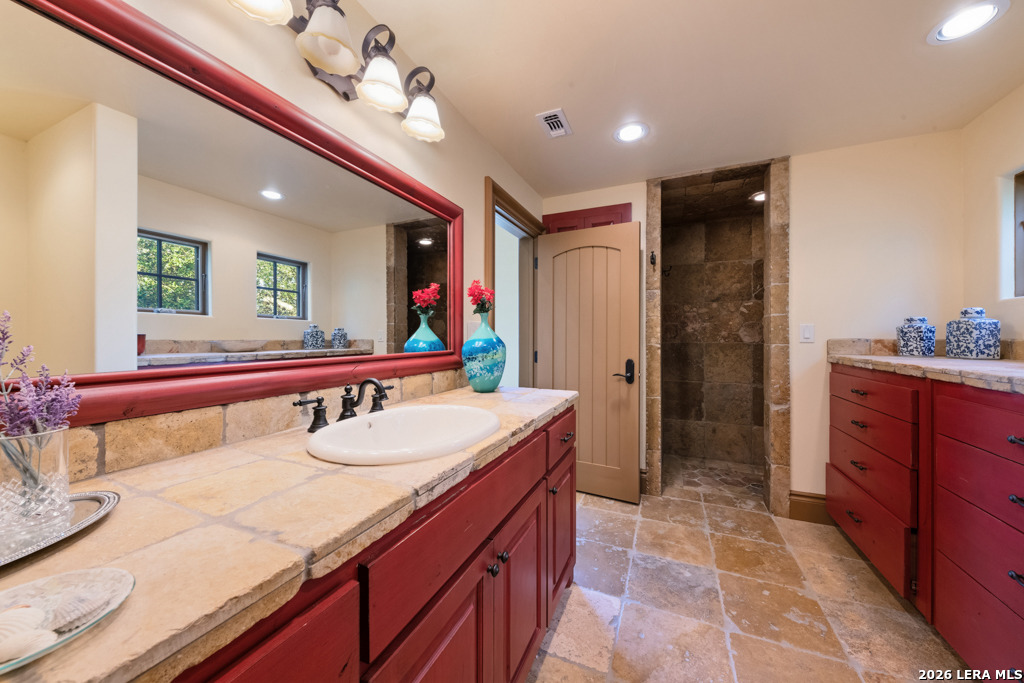 277 Majestic Ridge Comfort TX 78013