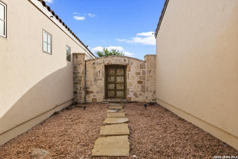 277 Majestic Ridge Comfort TX 78013