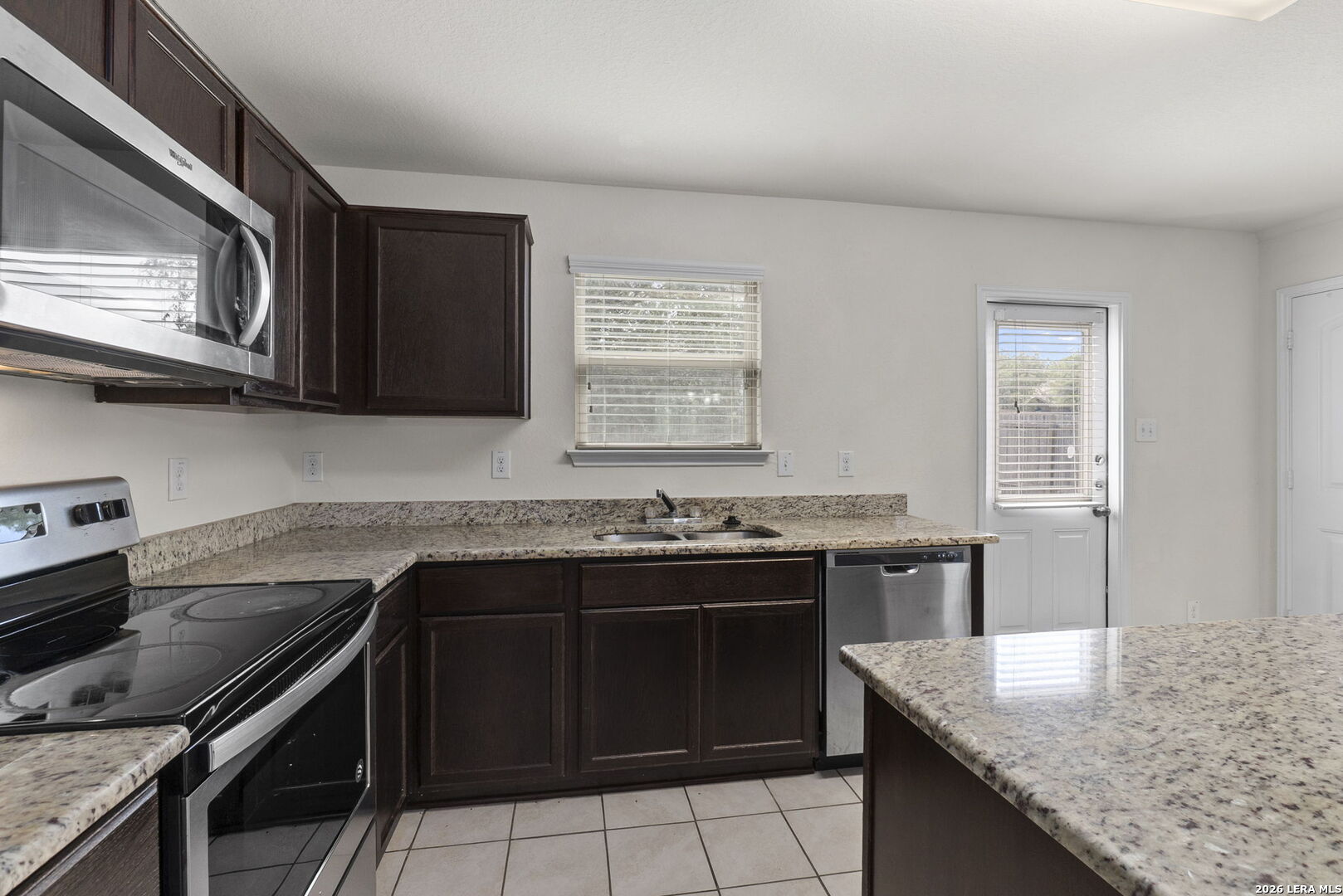 7230 Vista Grove San Antonio TX 78242