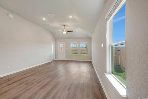 4247 Winston Way New Braunfels TX 78130