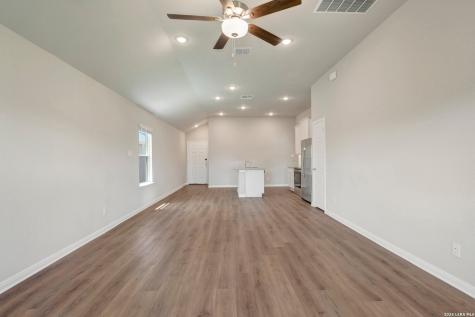 4247 Winston Way New Braunfels TX 78130