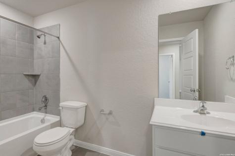 4247 Winston Way New Braunfels TX 78130