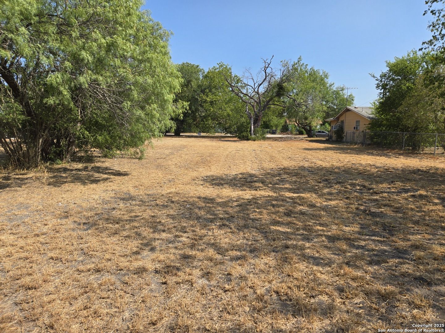 540 W Gerald San Antonio TX 78221