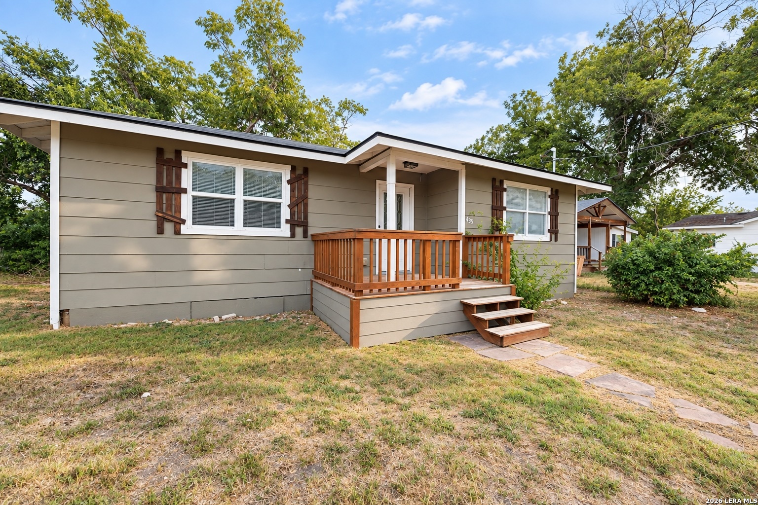 433 W Wright Boulevard Universal City TX 78148