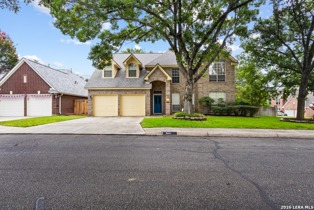 9402 Oakwood Garden San Antonio TX 78254