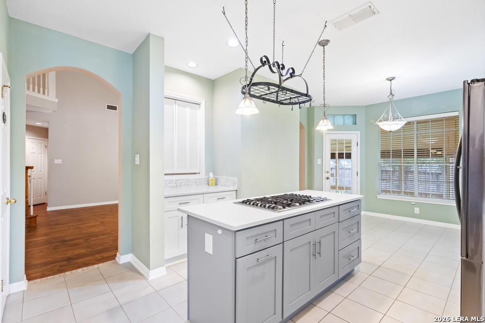 9402 Oakwood Garden San Antonio TX 78254