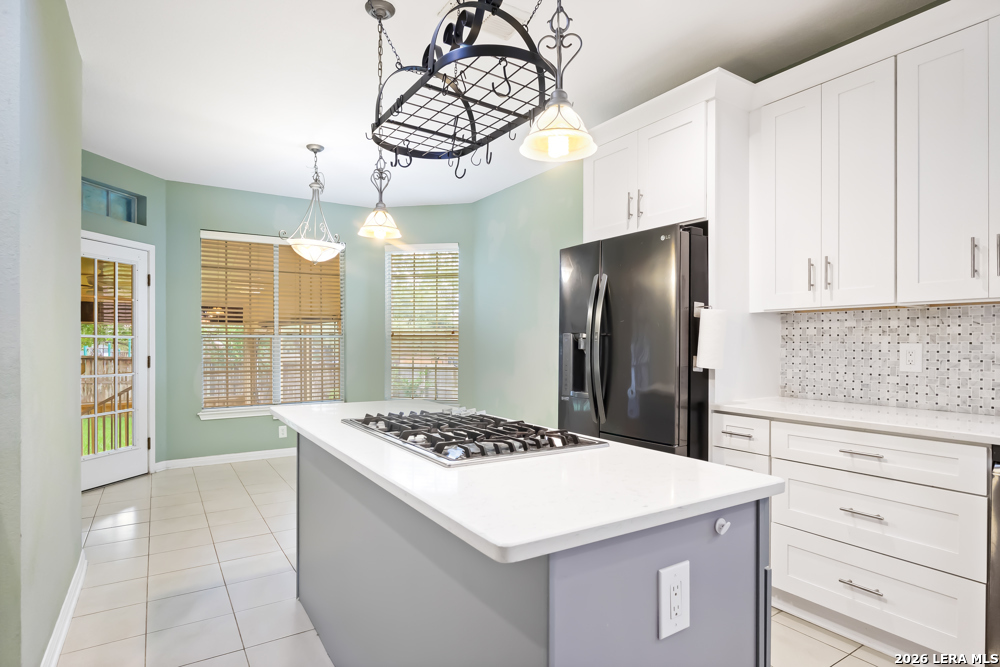 9402 Oakwood Garden San Antonio TX 78254