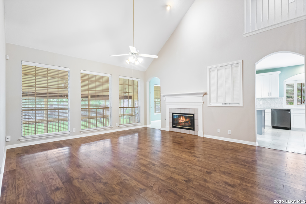 9402 Oakwood Garden San Antonio TX 78254