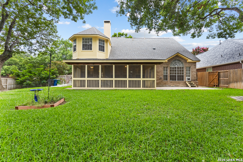 9402 Oakwood Garden San Antonio TX 78254