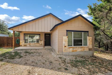 1232 Eastview Drive Canyon Lake TX 78133