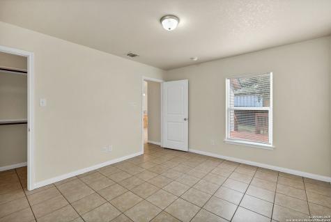 1232 Eastview Drive Canyon Lake TX 78133