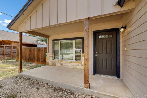 1232 Eastview Drive Canyon Lake TX 78133