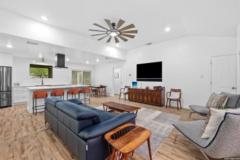 212 Shadywood Boerne TX 78006