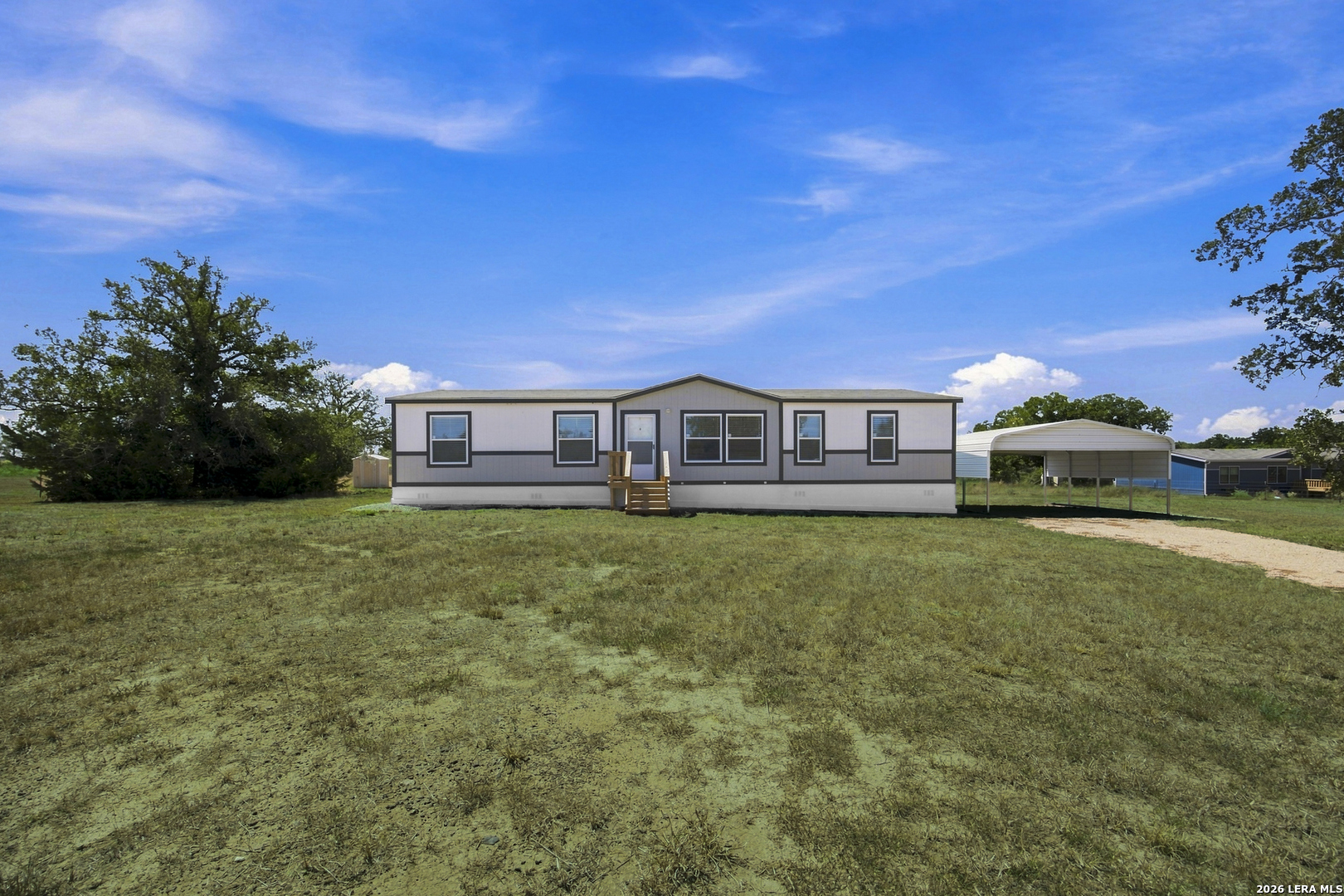 872 Main Loop Road Waelder TX 78959