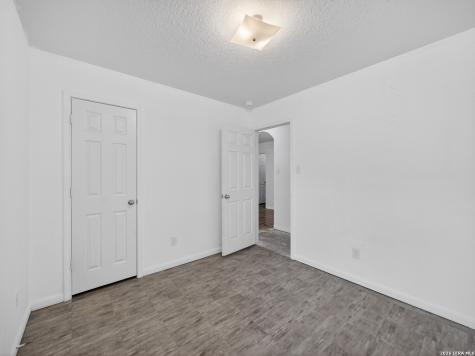 3423 Foster Meadows San Antonio TX 78222