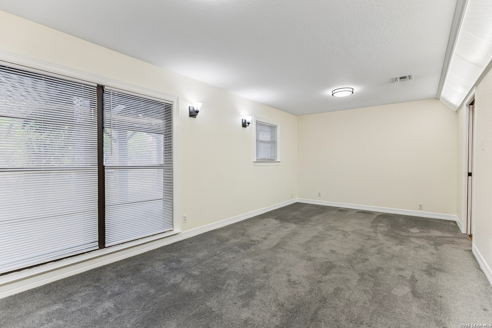115 Springwood Lane San Antonio TX 78216