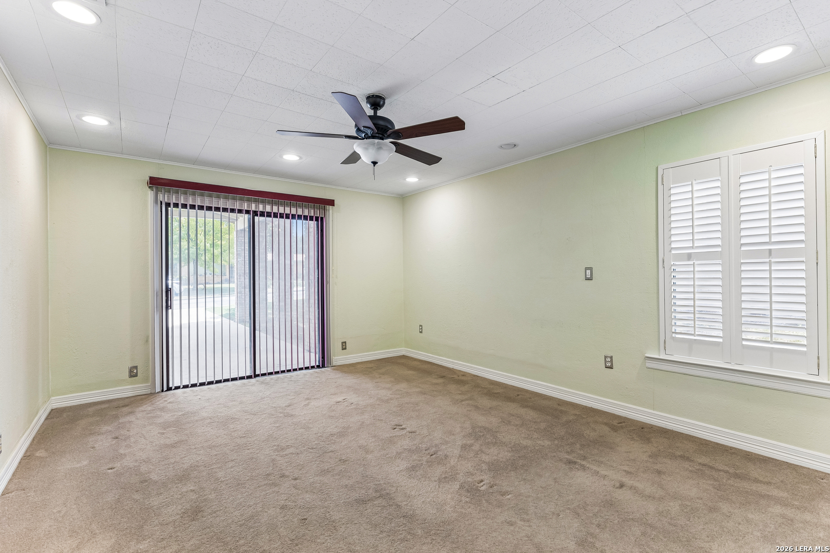 115 Springwood Lane San Antonio TX 78216